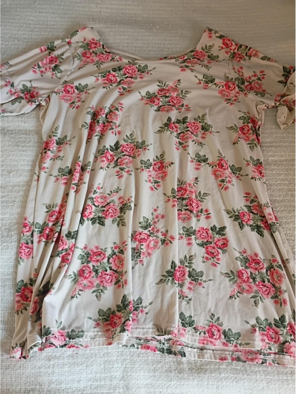 Just Be Floral Print Short Sleeve Top